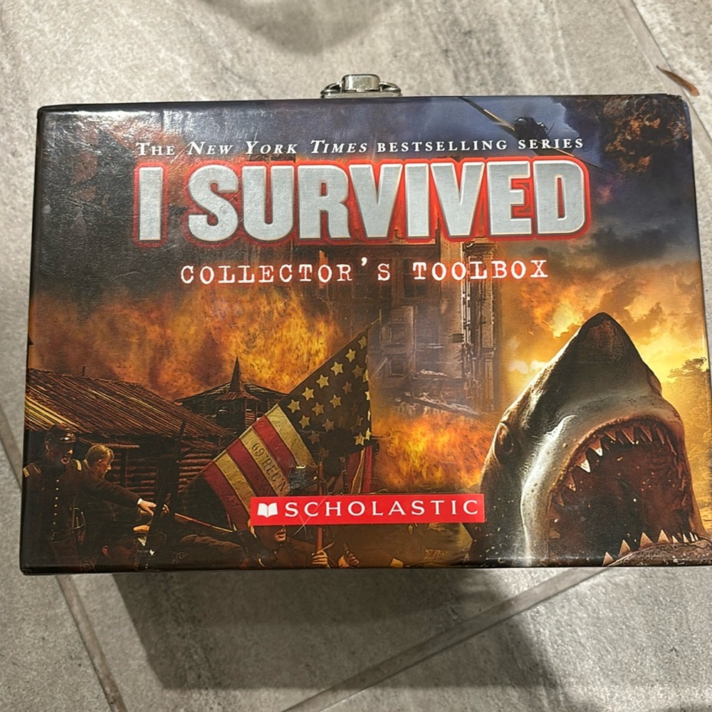I survived book set.
